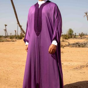 gandoura mauve en soie brodée à la main